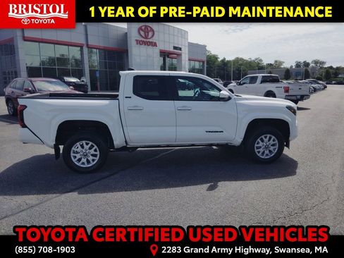 Certified 2024 Toyota Tacoma SR5 AWD/4WD image 8