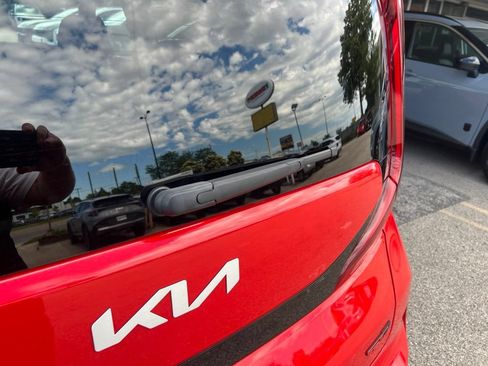 Certified 2022 Kia Soul GT-Line FWD image 38