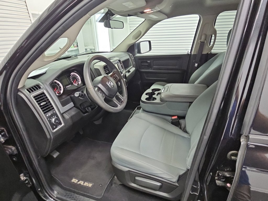 Used 2019 RAM 1500 Tradesman w/ Tradesman SXT Package AWD/4WD image 12