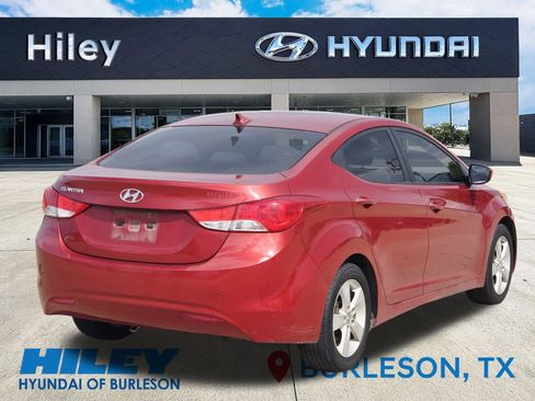 Used 2012 Hyundai Elantra GLS w/ Preferred Pkg 3 image 4
