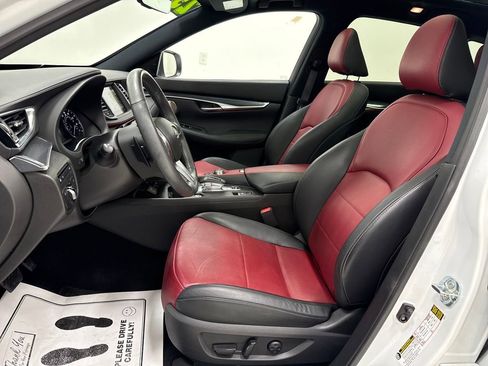 Used 2023 INFINITI QX50 Sport image 19