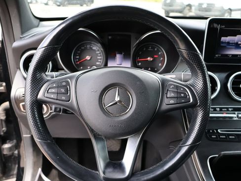 Certified 2019 Mercedes-Benz GLC 300 4MATIC image 29