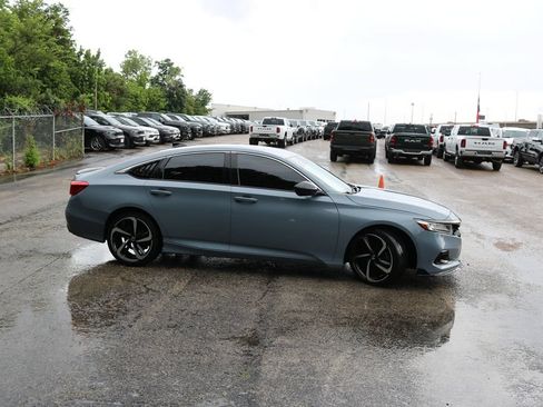 Used 2021 Honda Accord Sport image 6