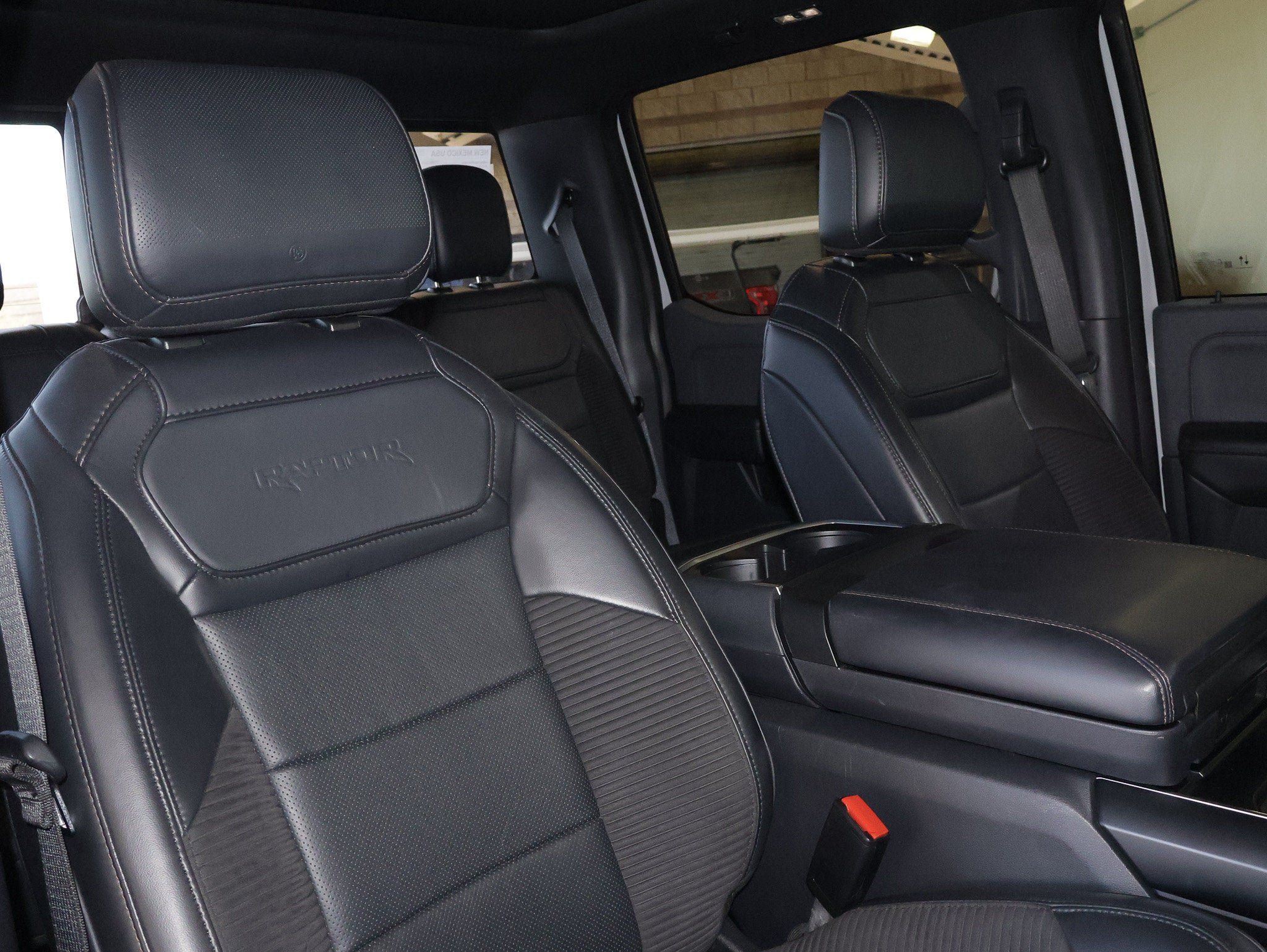 Certified 2023 Ford F150 Raptor w/ Raptor Carbon Fiber Package AWD/4WD image 44