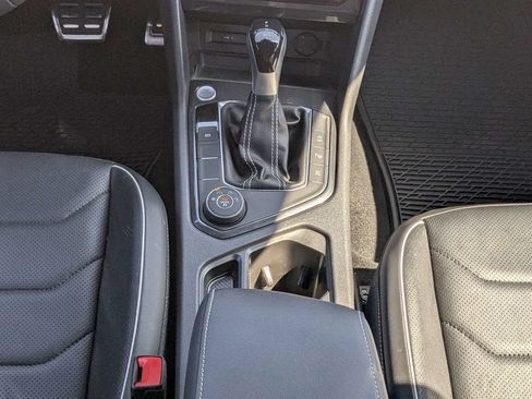 Used 2023 Volkswagen Tiguan SEL R-Line AWD/4WD image 21