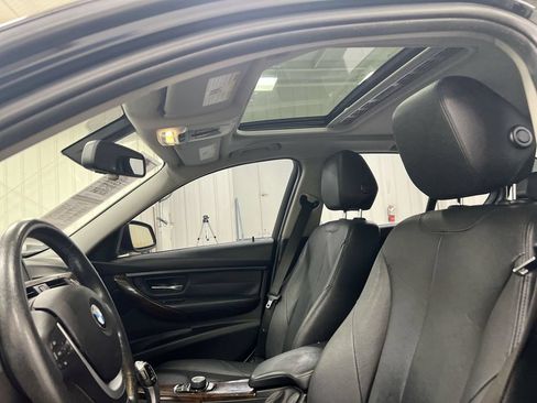 Used 2015 BMW 328i xDrive Sedan AWD/4WD image 18