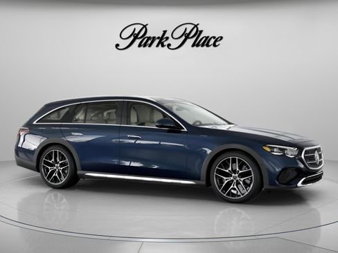 New 2026 Mercedes-Benz E 450 4MATIC All-Terrain Wagon image 30