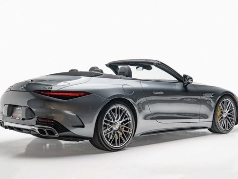 Used 2022 Mercedes-Benz SL 63 AMG SL 63 AMGﾮ w/ Driver Assistance Package image 6