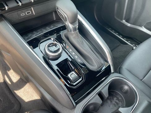 New 2026 GMC Canyon Elevation w/ Convenience Package image 17