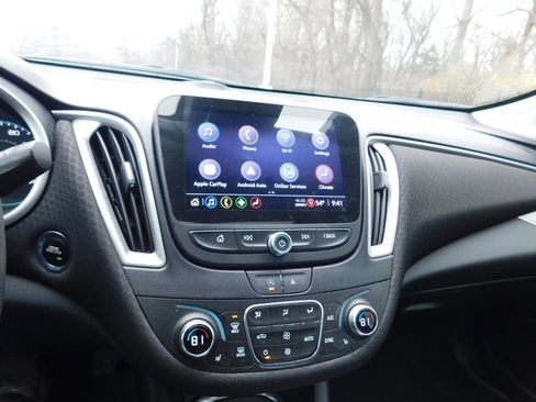 Certified 2024 Chevrolet Malibu LT image 8