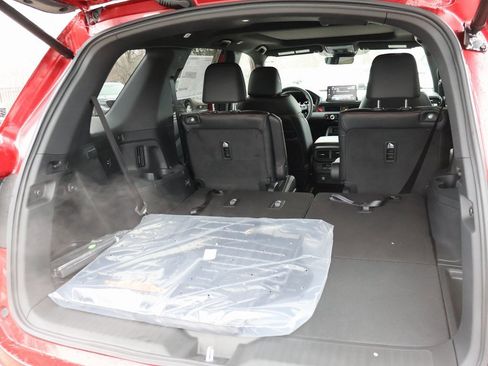 New 2025 Honda Pilot TrailSport image 8