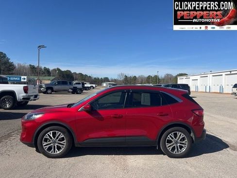 Used 2022 Ford Escape SEL w/ Technology Package image 3