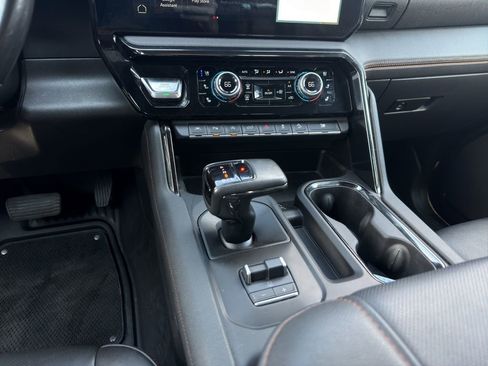 Used 2023 GMC Sierra 1500 AT4 w/ AT4 Premium Package image 15