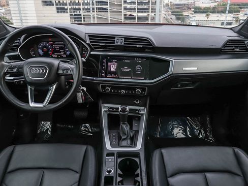 Used 2023 Audi Q3 2.0T Premium w/ 19" Wheel Package image 16