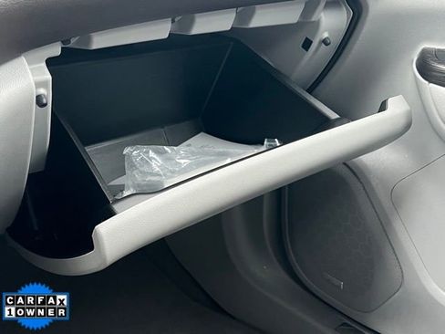 Used 2023 GMC Acadia SLT image 34