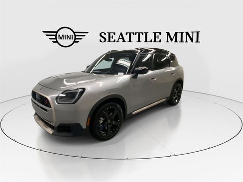 New 2026 MINI Cooper Countryman S w/ Comfort Package Max AWD/4WD image 5