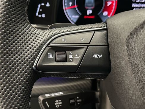 Used 2024 Audi SQ8 Prestige image 24