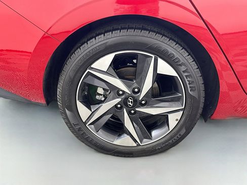 Used 2023 Hyundai Elantra SEL w/ Convenience Package image 33
