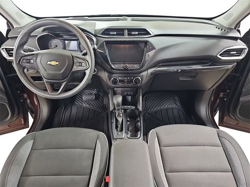 Certified 2022 Chevrolet TrailBlazer LT w/ Convenience Package image 12