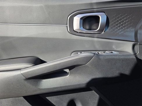 New 2026 Kia Sorento S w/ S Panoramic Sunroof Package FWD image 18