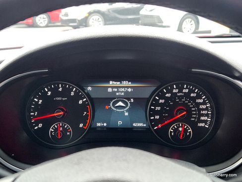 Used 2022 Kia Stinger GT2 image 28