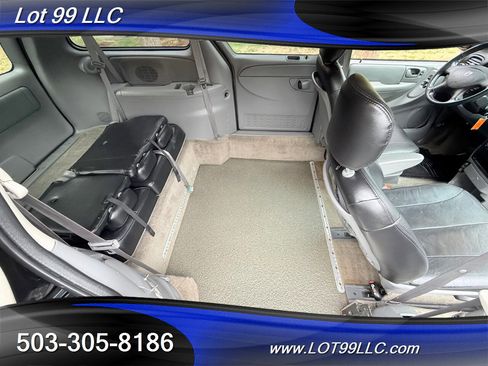 Used 2005 Dodge Grand Caravan SXT image 35