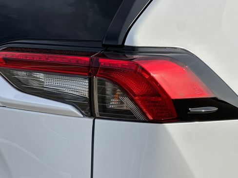 New 2025 Toyota RAV4 LE image 31