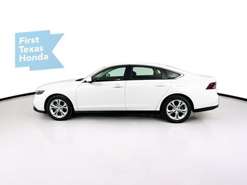 Used 2025 Honda Accord LX image 4