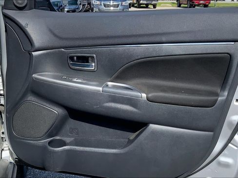 Used 2020 Mitsubishi Outlander Sport SE image 23