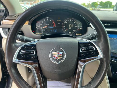 Used 2013 Cadillac XTS Premium AWD/4WD image 19