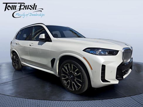 Certified 2026 BMW X5 sDrive40i w/ M Sport Package image 1