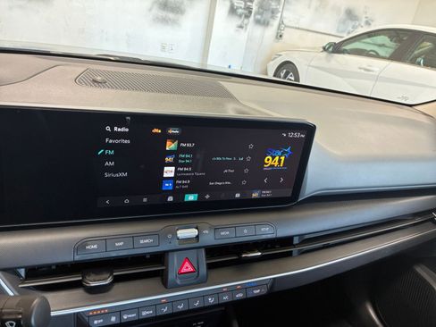 Used 2025 Kia K4 LXS image 20