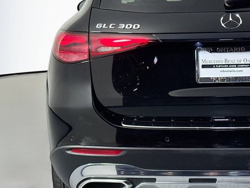 Certified 2024 Mercedes-Benz GLC 300 image 16