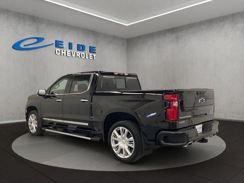 Used 2024 Chevrolet Silverado 1500 High Country w/ High Country Premium Package AWD/4WD image 13