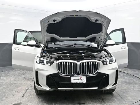 Used 2025 BMW X5 xDrive40i image 39
