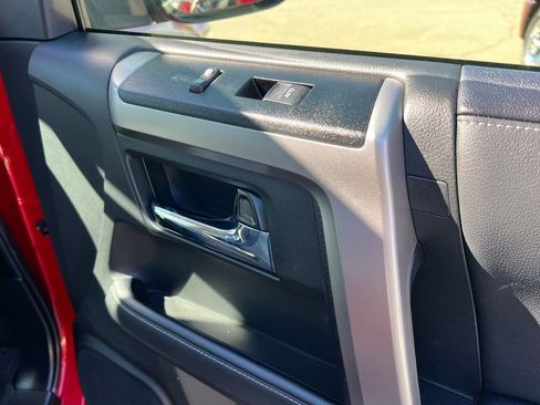 Used 2022 Toyota 4Runner SR5 Premium image 15