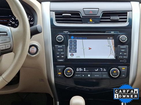 Used 2013 Nissan Altima 2.5 SL w/ Technology Pkg FWD image 16