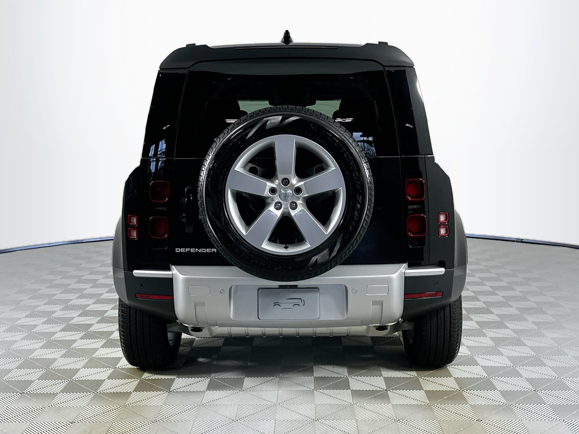 Certified 2025 Land Rover Defender 110 S AWD/4WD image 6