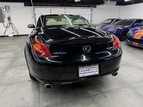 Used 2002 Lexus SC 430 Convertible image 5
