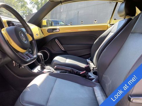 Used 2013 Volkswagen Beetle 2.5 FWD image 12