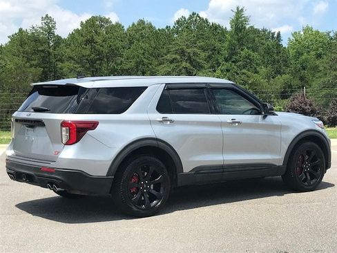 Used 2021 Ford Explorer ST w/ Equipment Group 401A AWD/4WD image 4