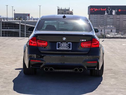 Used 2018 BMW M3 image 5