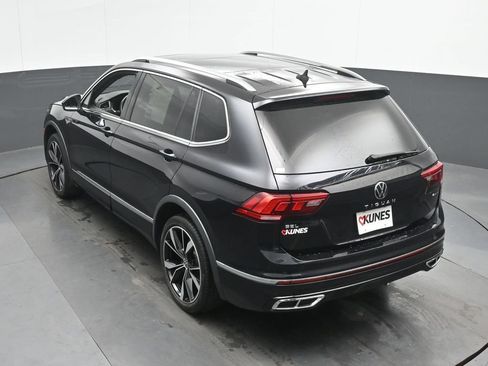 Used 2022 Volkswagen Tiguan SEL R-Line AWD/4WD image 38