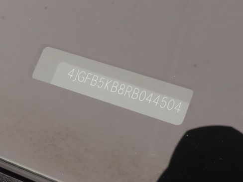 Used 2024 Mercedes-Benz GLE 450 4MATIC image 69