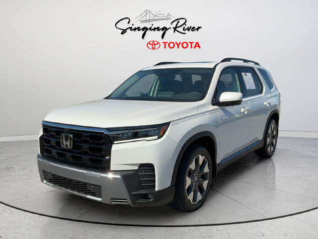 Used 2026 Honda Pilot Touring image 3