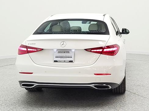 Used 2024 Mercedes-Benz C 300 Sedan image 6