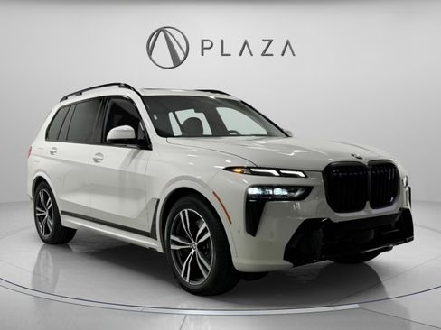 New 2026 BMW X7 xDrive40i w/ M Sport Package image 6