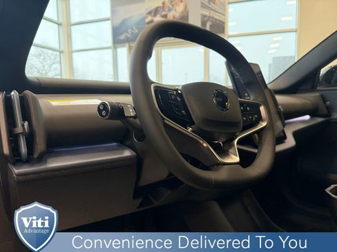 New 2026 Volvo EX30 Cross Country Ultra image 9