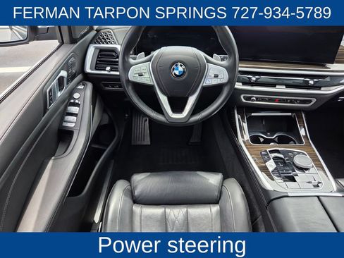 Used 2025 BMW X7 xDrive40i AWD/4WD image 16