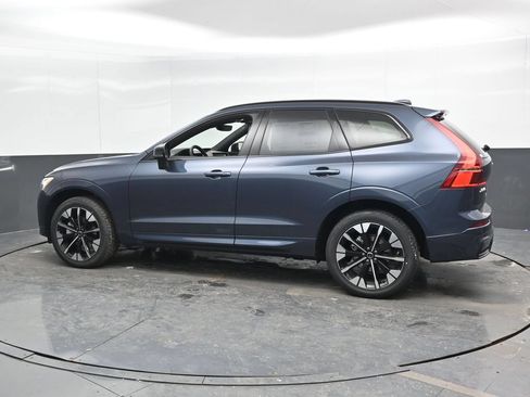 New 2026 Volvo XC60 B5 Plus w/ Climate Package AWD/4WD image 7